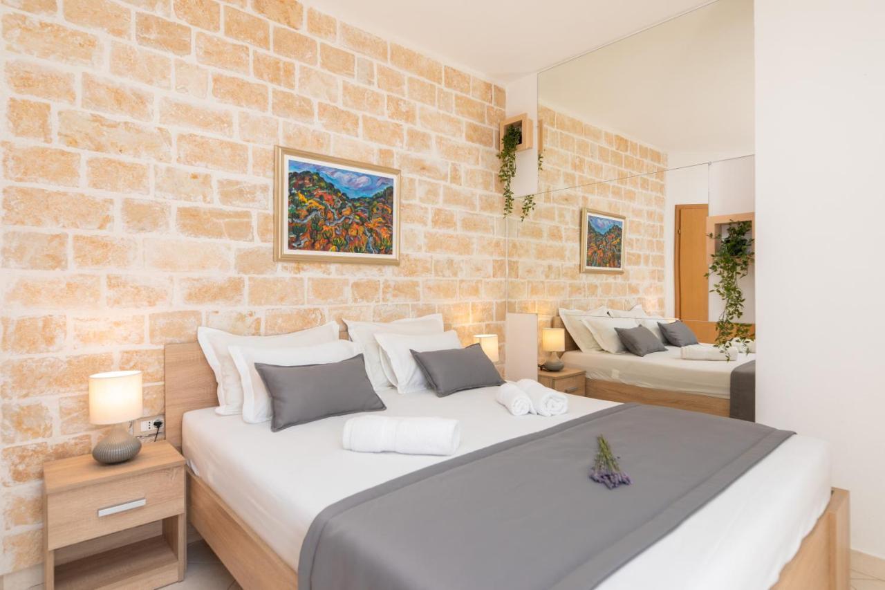 Apartments4You Supetar-The Best And Most Popular Apartments For Discovering The Island - Free Parking - 200 Meters From The Beach Exteriör bild