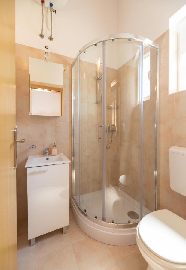 Apartments4You Supetar-The Best And Most Popular Apartments For Discovering The Island - Free Parking - 200 Meters From The Beach Exteriör bild